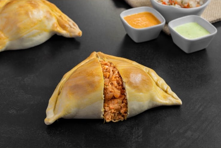 Combo personal de empanada al horno con gaseosa