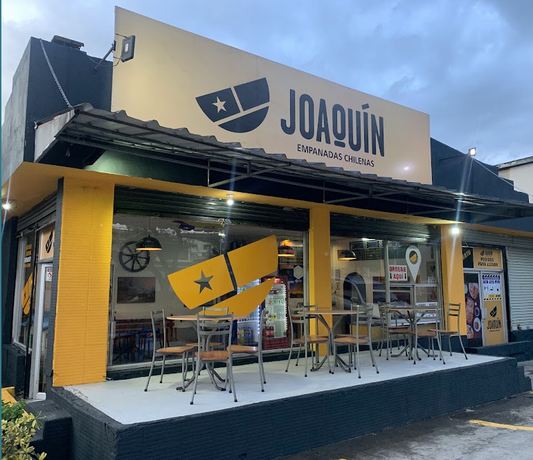 Fachada del local Joaquín Empanadas Chilenas en Pomasqui